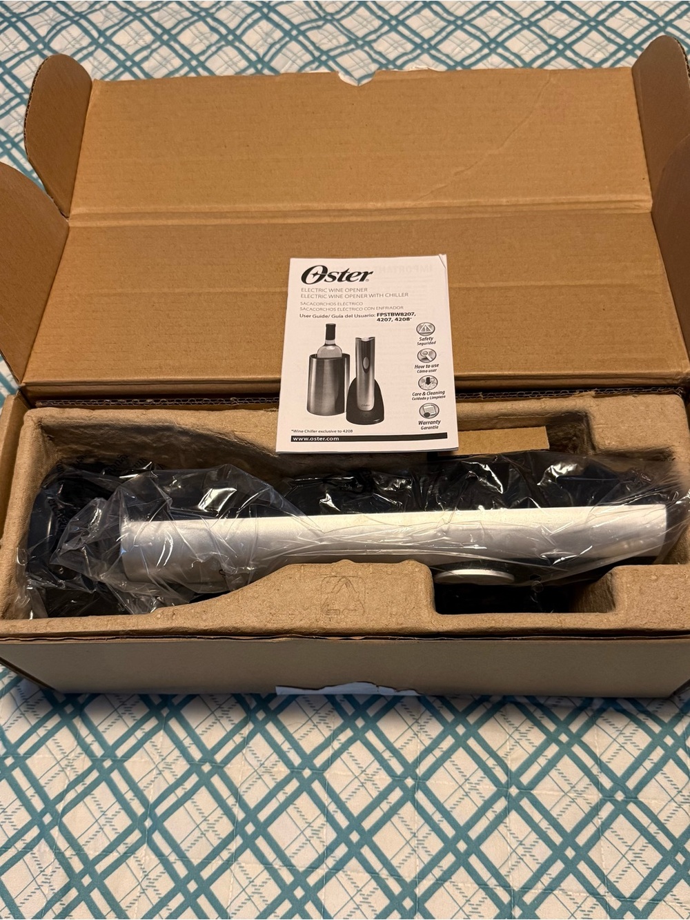 Oster Electric Wine Opener in Silver and Black